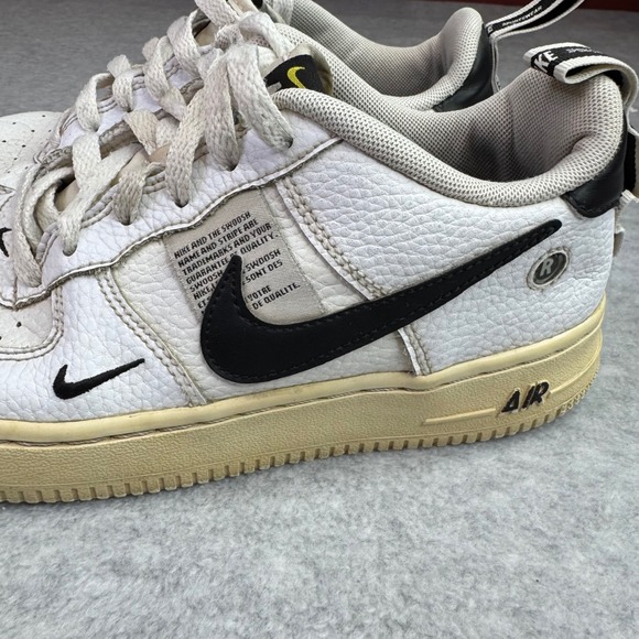 Nike Air Force 1 LV8 Utility GS Shoes Youth Sz 5Y Overbranding White AR1708-100 - Picture 2 of 10